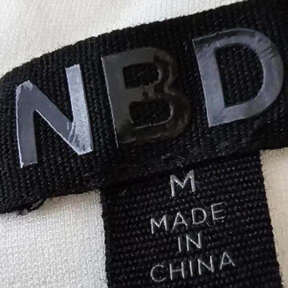 NBD Mini Dress in Off-White | Size XL - Picture 3 of 6